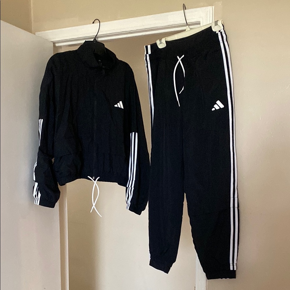 Adidas track suit with waist-length jacket, cute and classic